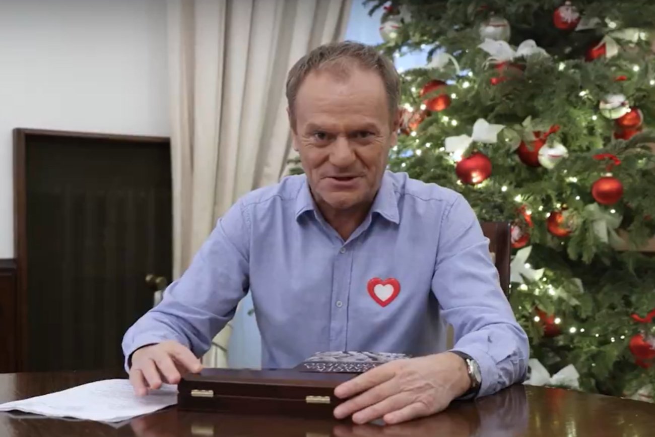 Donald Tusk wystawił na aukcję WOŚP ołówek generała Władysława Sikorskiego.