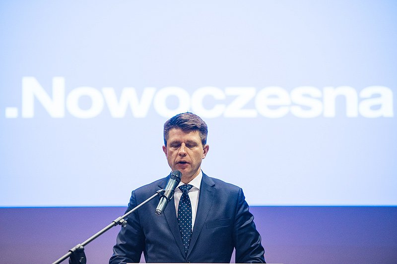 Czy taka narracja Ryszarda Petru pomoże Nowoczesnej zdobyć przewagę nad rywalami?