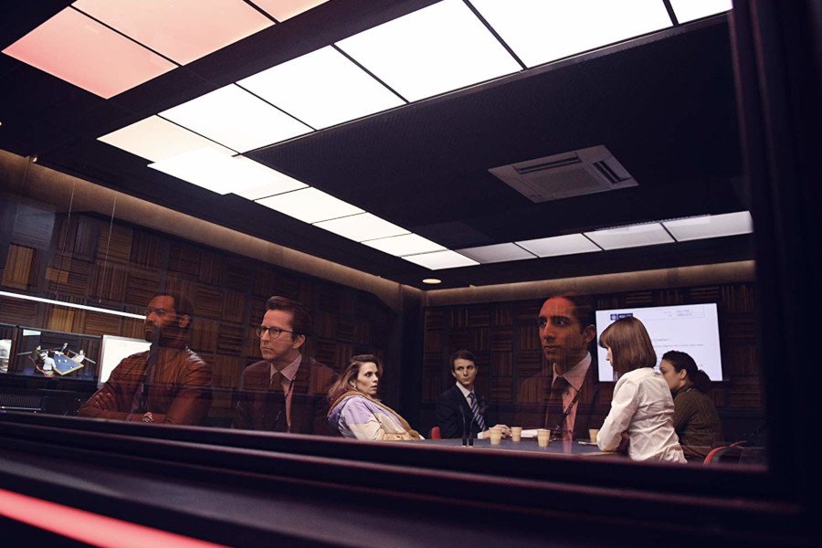 Akcja nowego serialu Netflixa rozgrywa się wyłącznie w pokoju przesłuchań. I wcale nie jest przez to nudno