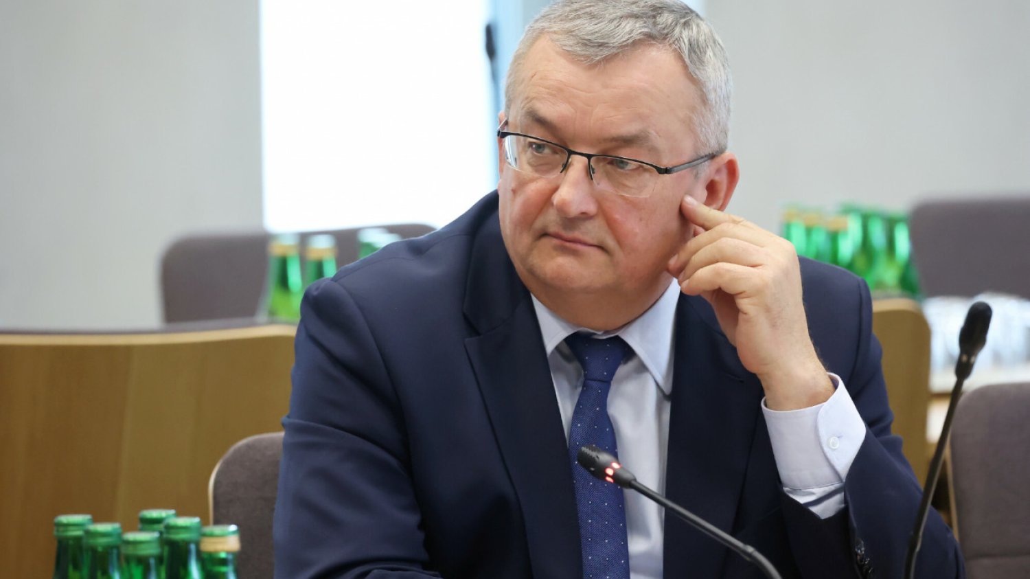 Andrzej Adamczyk jest ministrem nieprzerwanie od 2015 roku