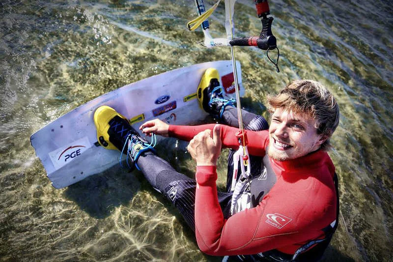 Victor Borsuk sześciokrotny mistrz polski w kitesurfingu. Jeden z najlepszych polskich instruktorów tego sportu.