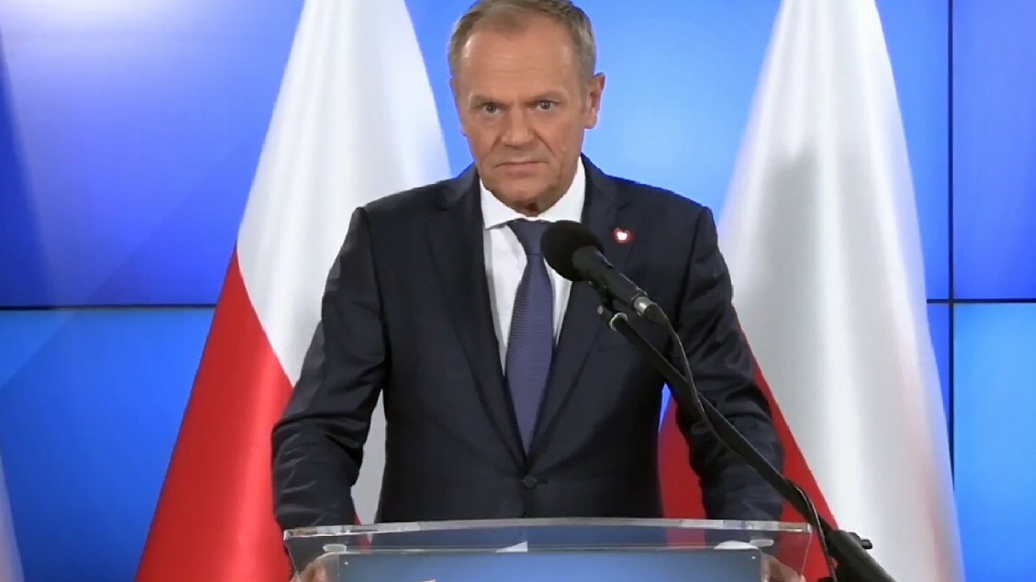 Tusk ujawnił nowe fakty ws. chaosu w wojsku. Chodzi o kolejne dymisje.