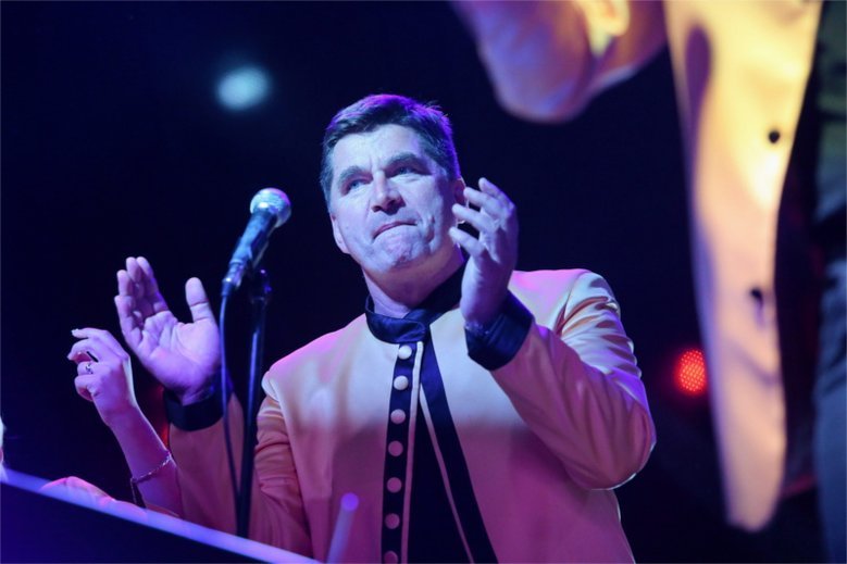 Lider zespołu Bayer Full ogłosił swoje wystąpienie z PSL.