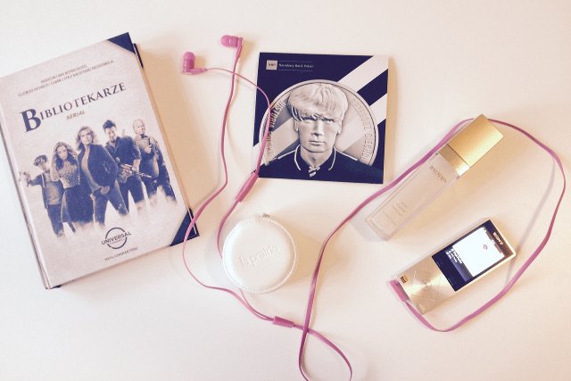 Stylowy niezbędnik 12. Co nas zachwyca w tym tygodniu?