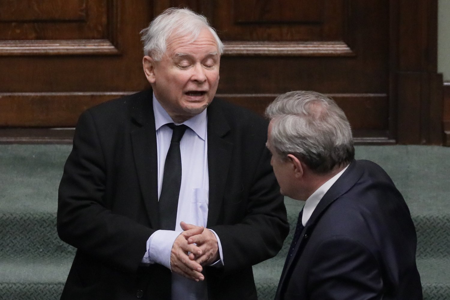 Jarosław Kaczyński musi przeprosić Radosława Sikorskiego za słowa o zdradzie dyplomatycznej w kontekście katastrofy smoleńskiej. Jarosław Kaczyński musi przeprosić Radosława Sikorskiego za słowa o zdradzie dyplomatycznej.