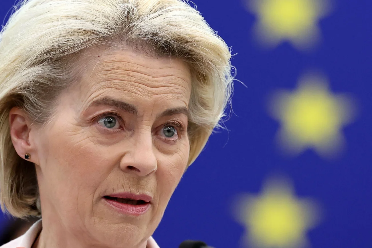 50 tys. uziemionych pasażerów. Ryanair apeluje do von der Leyen.
