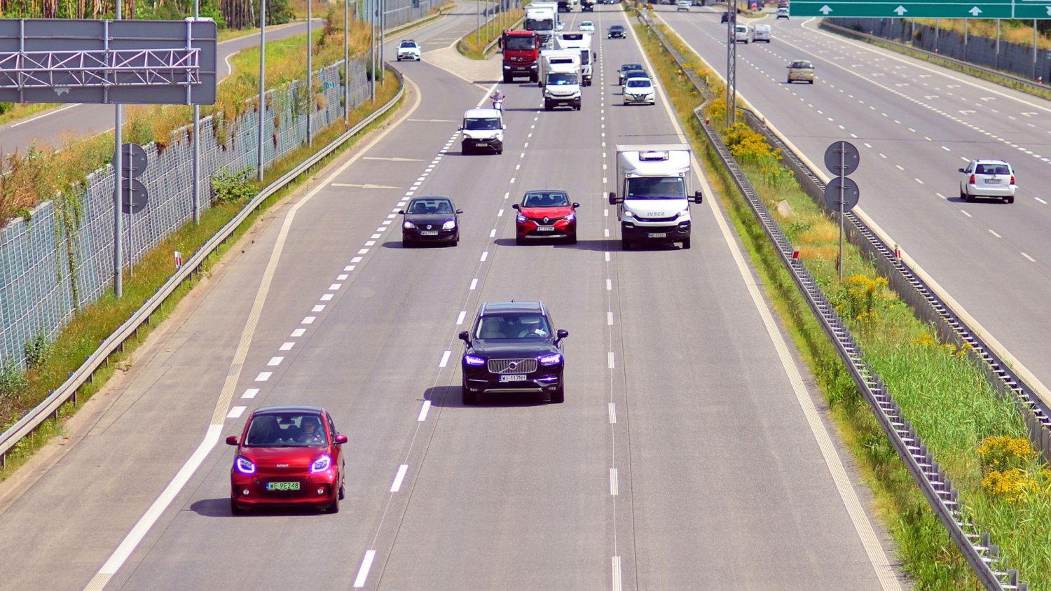 3000 zł mandatu za "wygodną" jazdę. Wielu Polaków choćby nie wie, iż to wykroczenie