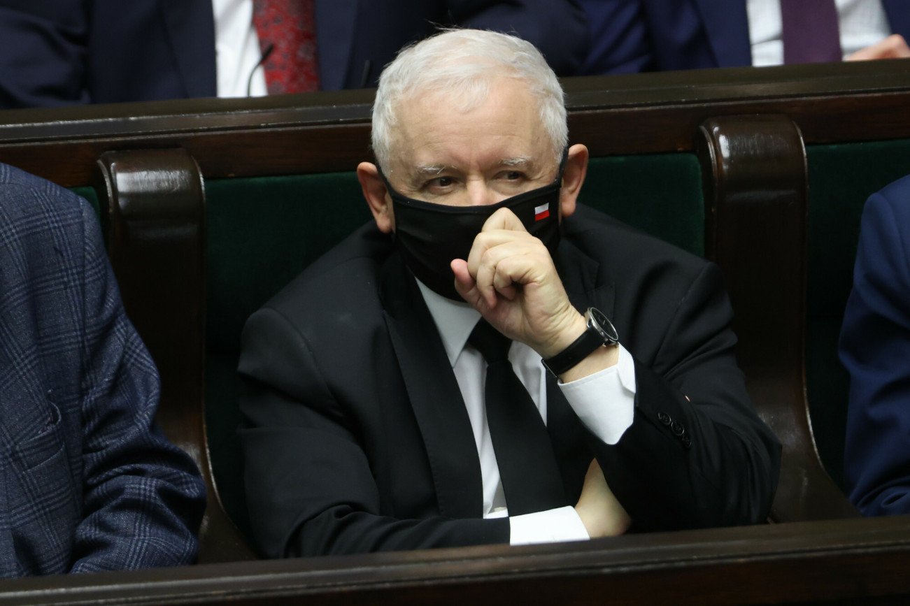 PiS zmartwione porozumieniem Kukiza i Budki. Ma szukać nowego posła.