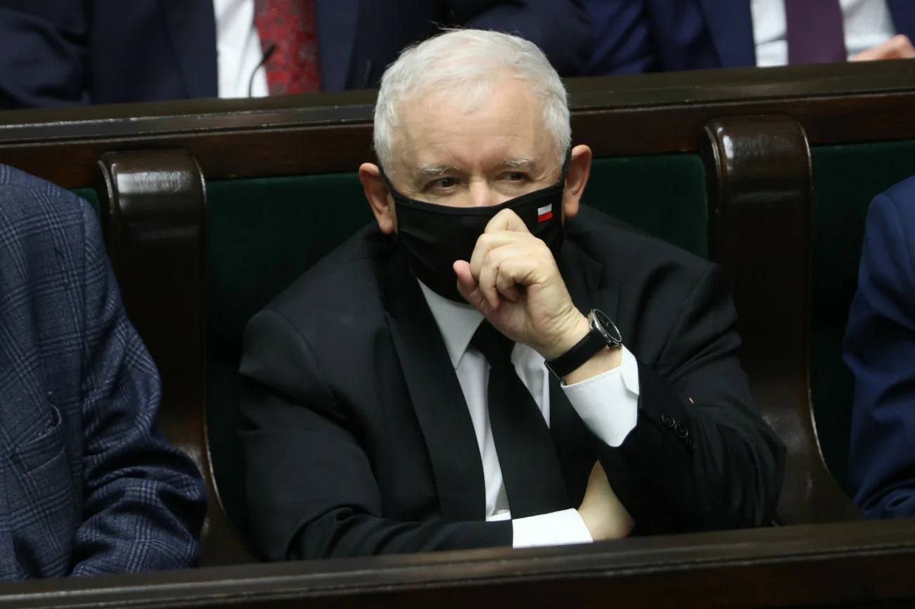 PiS zmartwione porozumieniem Kukiza i Budki. Ma szukać nowego posła.
