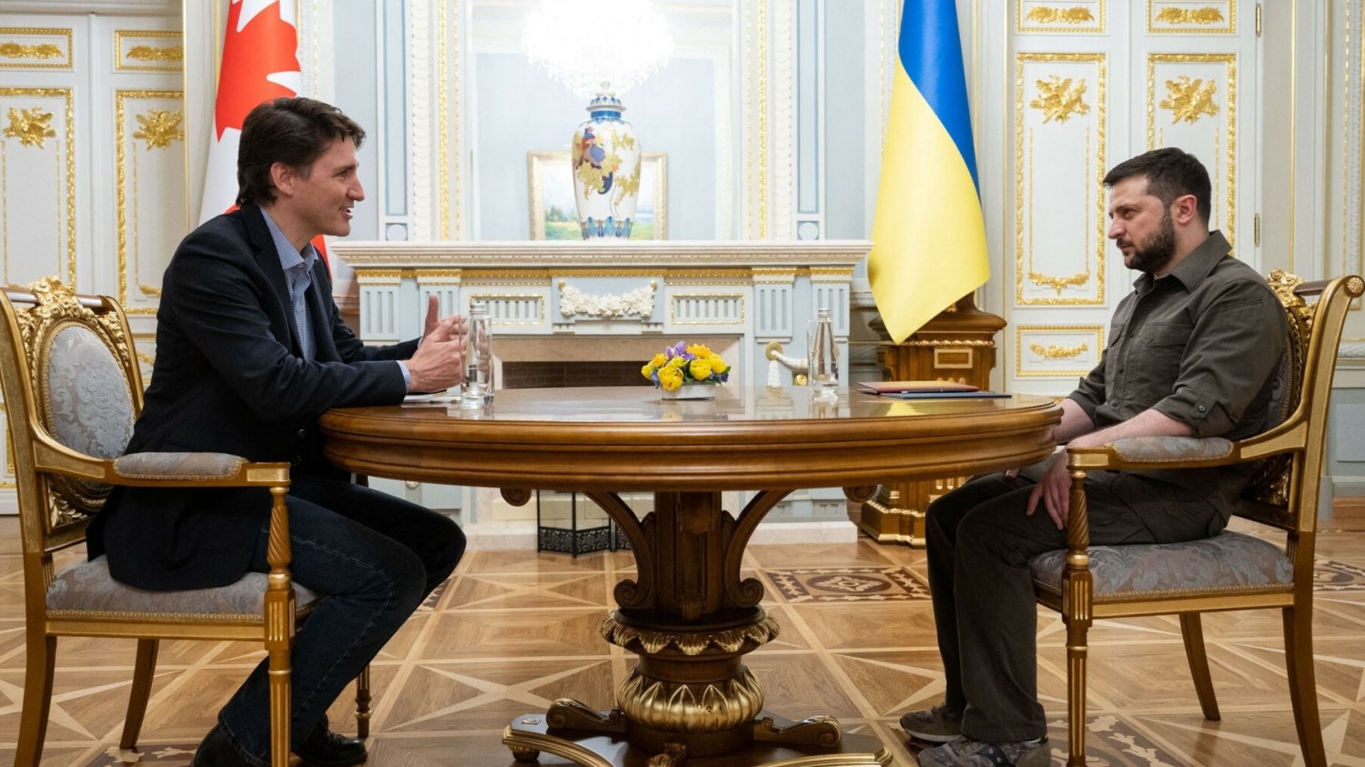 Nie tylko szefowa MON Kanady odwiedziła Ukrainę, wcześniej w Kijowie był też premier tego kraju.