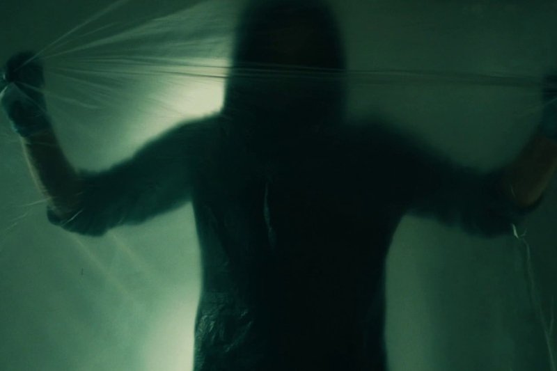 Kryminalna trylogia "Agata Stec i Artur Kamiński" ("Boska proporcja", "Materiał ludzki" i "Białe kłamstwa") autorstwa Piotra Borlika to świetna propozycja na prezent dla miłośników psychologicznych powieści kryminalnych