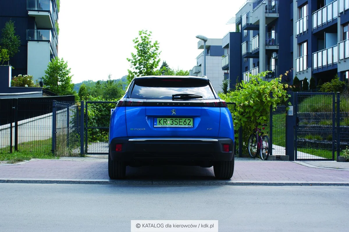 Peugeota e-2008 136 KM GT