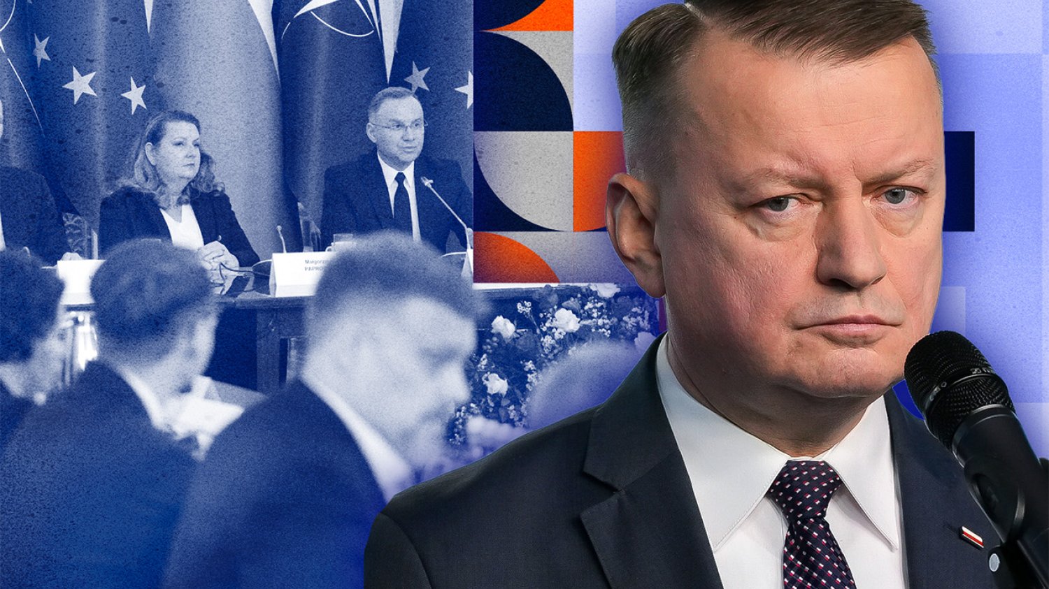 Mariusz Błaszczak na tle posiedzenia Rady Bezpieczeństwa Narodowego.