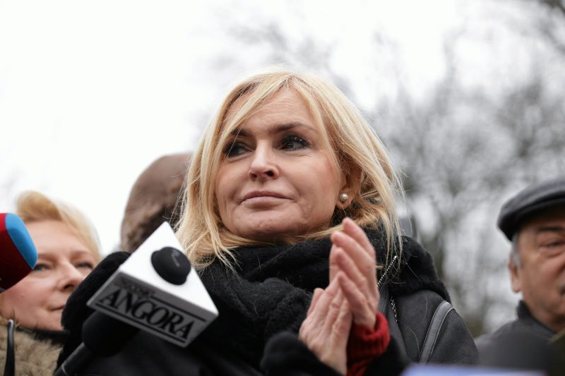 Monika Olejnik skrytykowała nazywanie współpracowniczek Glapińskiego jego "dwórkami".