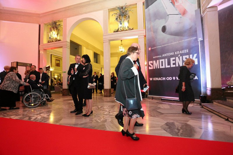 Teatr Wielki - premiera "Smoleńska" Antoniego Krauzego.