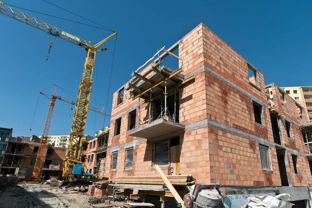 Nowe mieszkania oznaczają często 40-letnie kredyty.