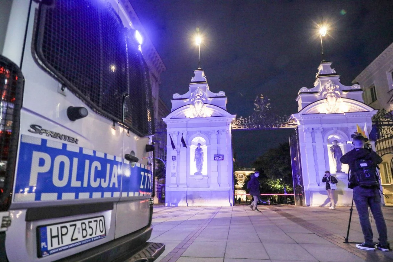 Tragedia na Uniwersytecie Warszawskim. Podano nowe informacje. Tragedia na UW. Prokuratura przesłucha sprawcę w czwartek.