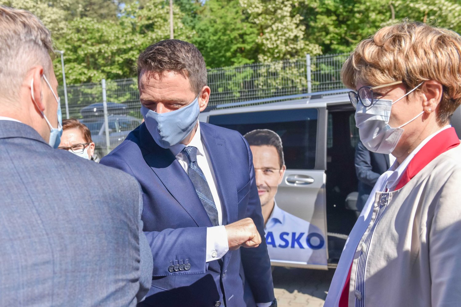 Rafał Trzaskowski jedzie na spotkania wyborcze na Podkarpacie. Będzie w Dębicy, Rzeszowie i Jaworniku Polskim. Rafał Trzaskowski będzie próbował przekonać do siebie wyborców z Podkarpacia.