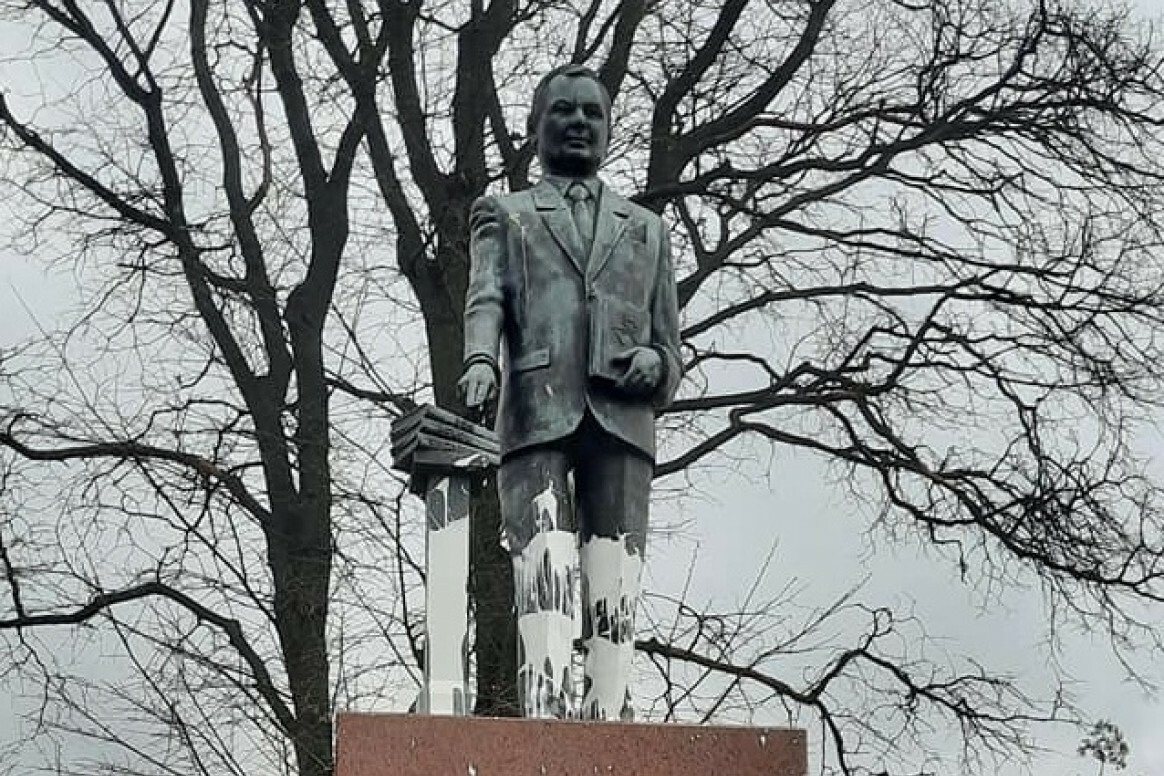 Pomnik Lecha Kaczyńskiego w Siedlcach