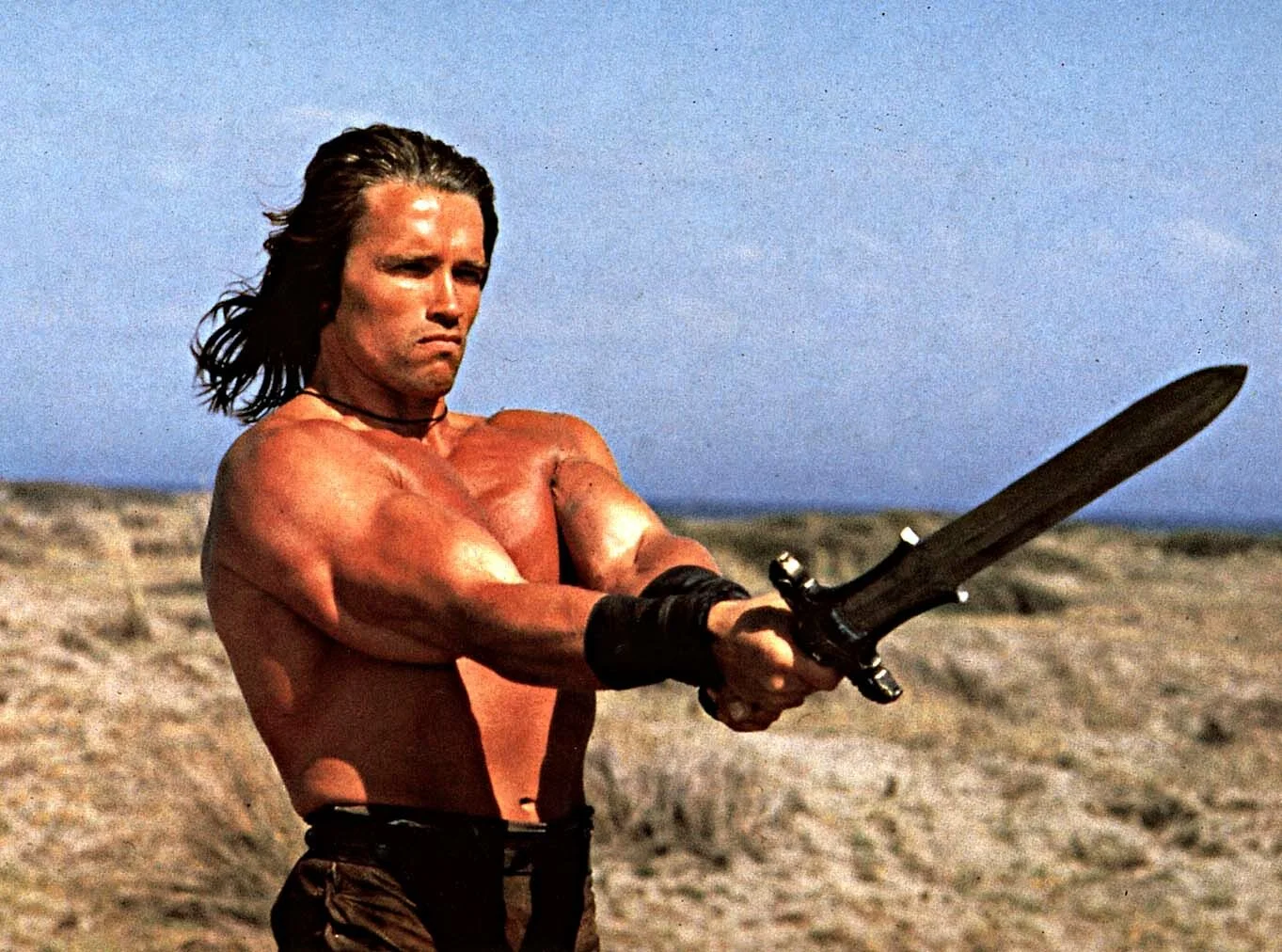 Arnold Schwarzenneger w filmie „Conan” z 1982 roku