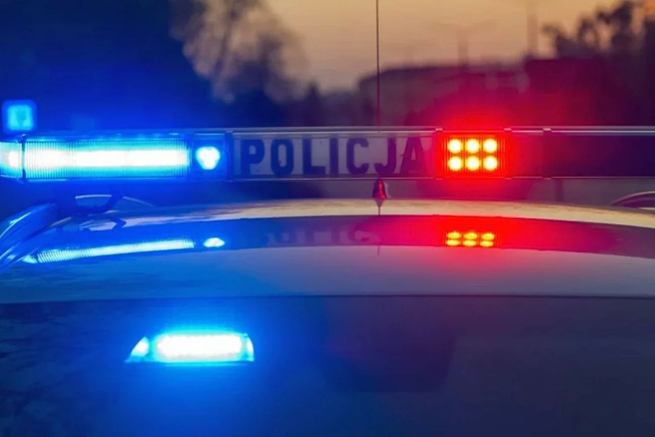 Tragedia na drodze w Pieckach koło Mrągowa. Nietrzeźwy kierowca potrącił pieszego. Tragiczny wypadek w Pieckach koło Mrągowa. 29-letni mężczyzna nie żyje.