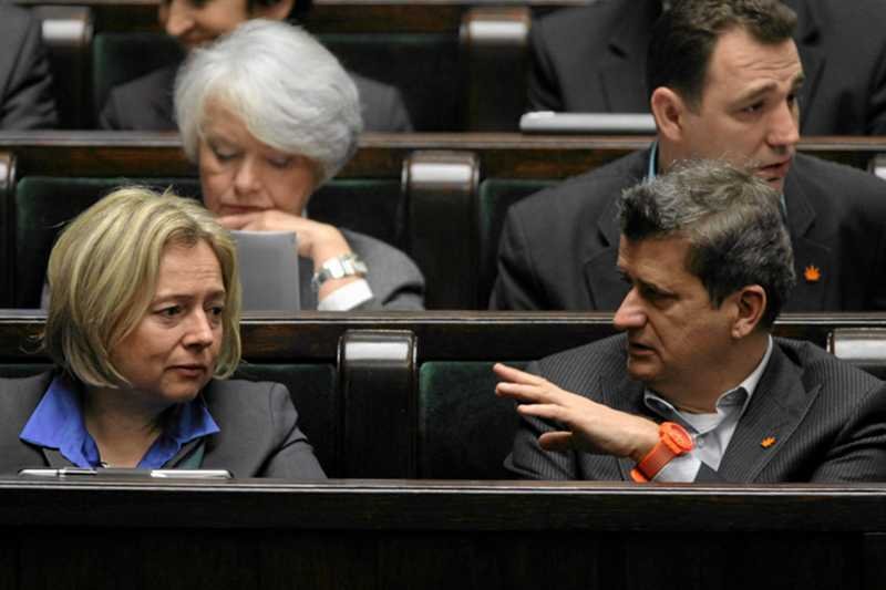 Janusz Palikot przeprosił Wandę Nowicką za słowa o gwałcie.