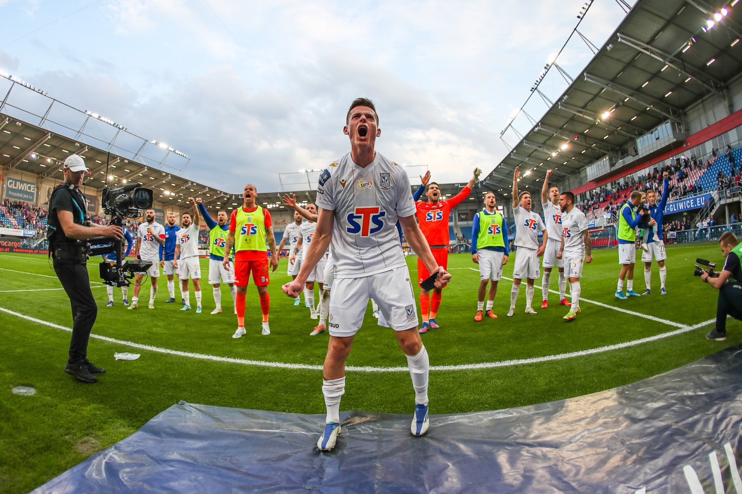 Lech Poznań wygrał w Gliwicach i został samodzielnym liderem PKO Ekstraklasy