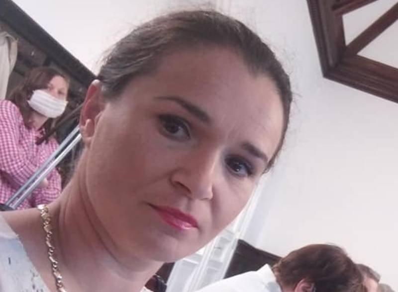 Malbork: radna PiS Agnieszka Grzegorzewska nie miała maseczki na obradach. Tłumaczyła się konstytucją.