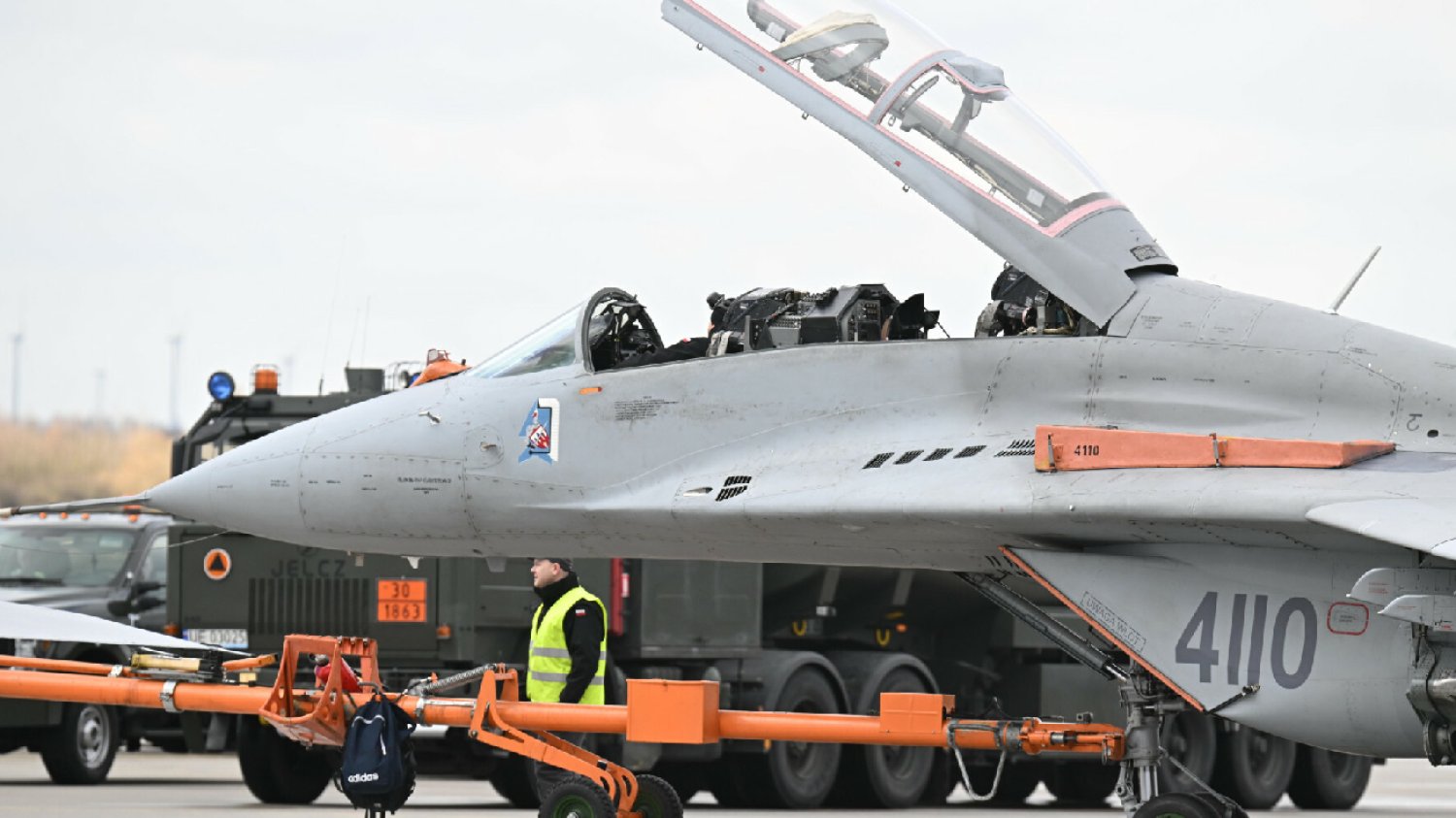 Nieoficjalne: Niemcy zgodą się na przekazanie MiG-29 z Polski do Ukrainy.