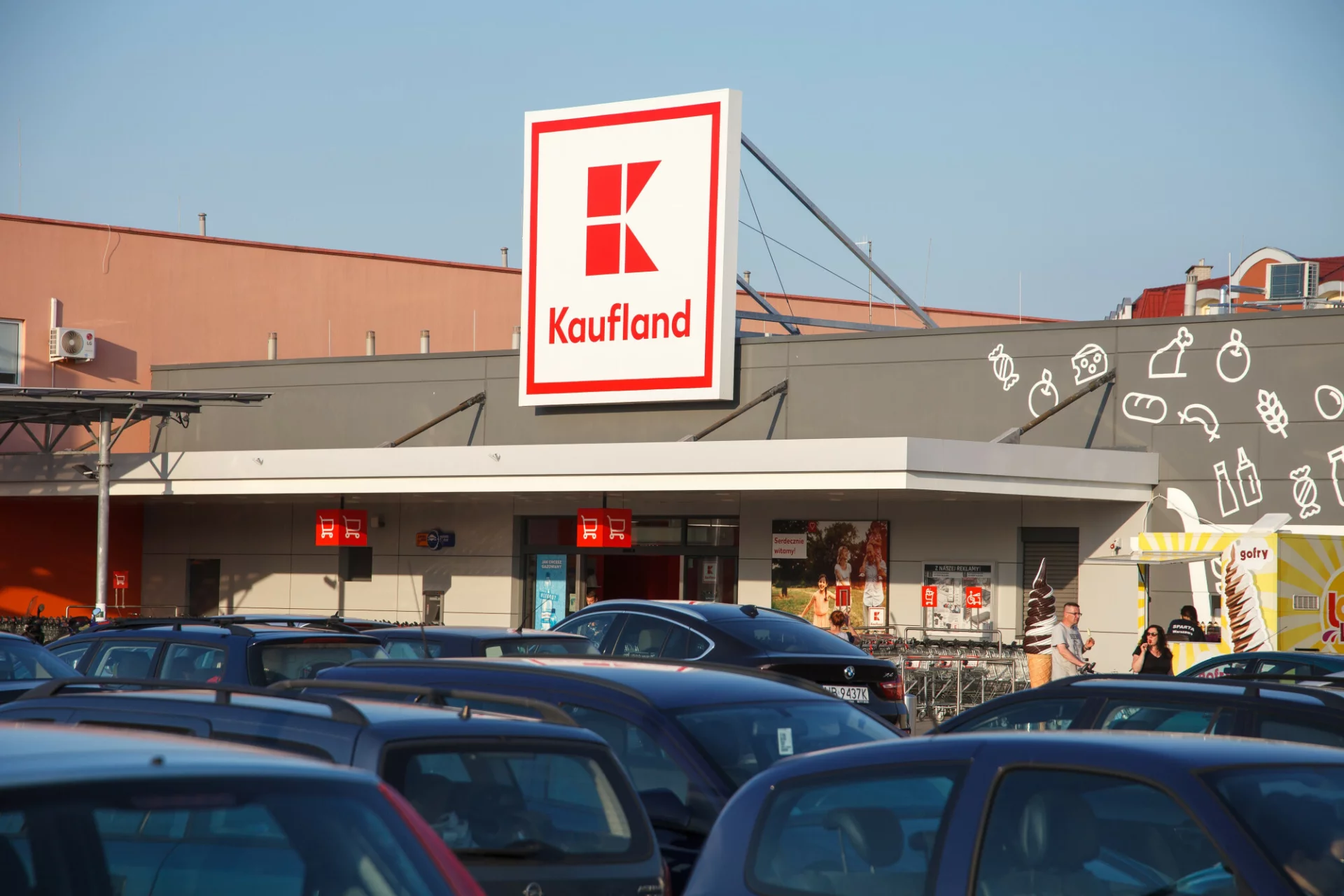 Jolanta Żołnierczyk ujawniła, co wyprawiało się w Kauflandzie. Jolanta Żołnierczyk wygrywa z Kaufland. Sąd przywrócił kasjerkę do pracy.