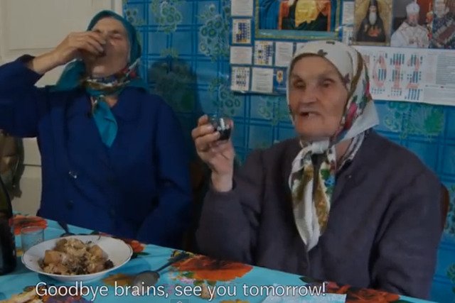 Kadr z zapowiedzi filmu "The Babushkas of Chernobyl"