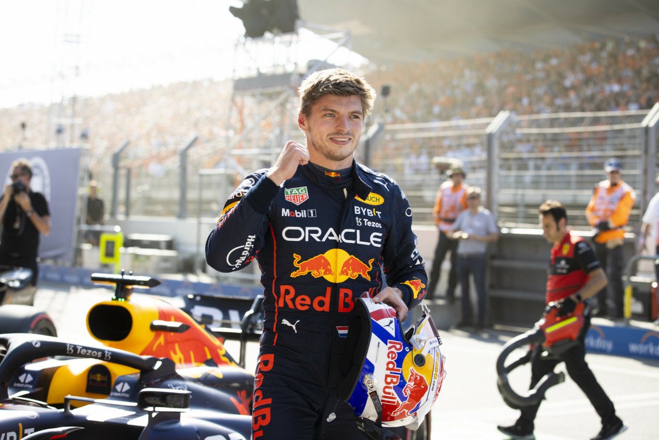 Max Verstappen zwyciężył w niedzielnym Grand Prix Holandii. Lider klasyfikacji kierowców ugruntował swoją pozycję.