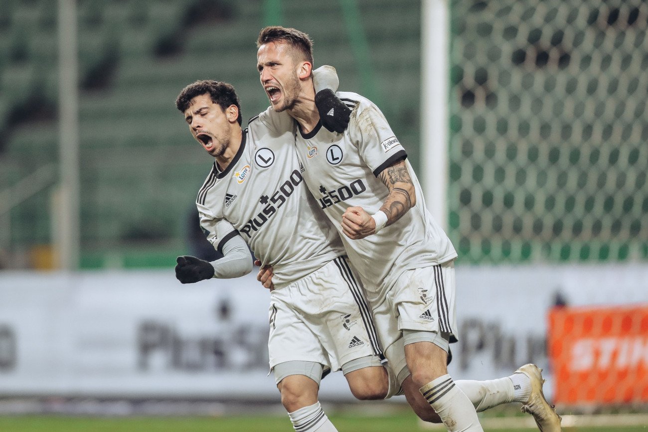 Piłkarze mistrza Polski w środę rozpoczynają grę w fazie grupowej Ligi Europy. Pierwszy mecz w Moskwie.