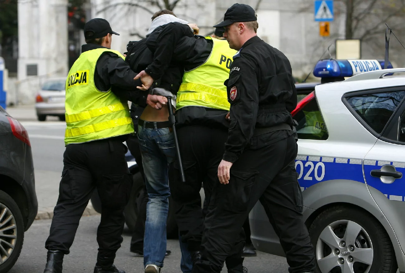 Bydgoszcz. Student zapłacił dealerowi 140 tys. za zabójstwo dziewczyny.