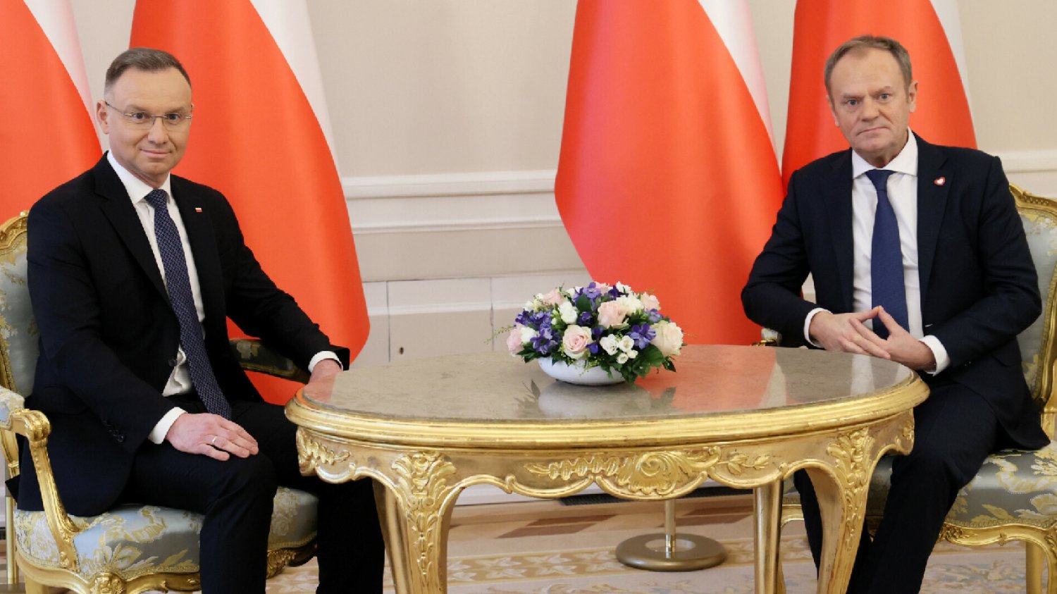 Duda i Tusk właśnie za zamkniętymi drzwiami. Oficjalnie temat jest jeden.