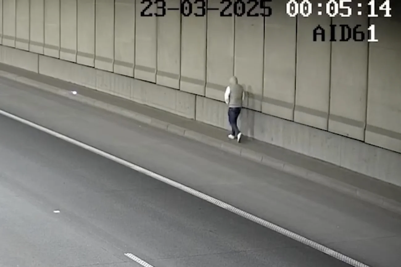 Nietypowy telefon z tunelu POW. Mężczyzna zamówił "transport".