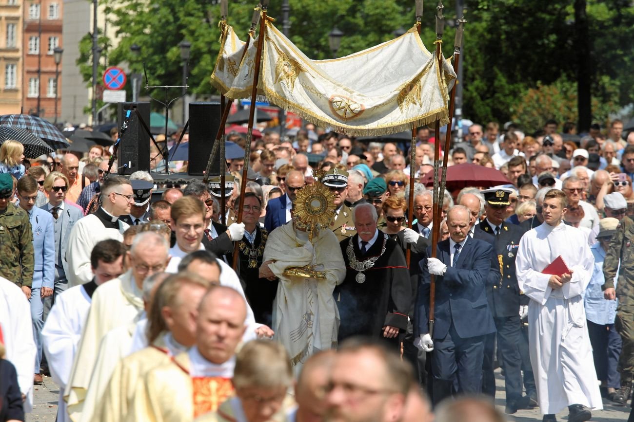 Czy w Boże Ciało zrobimy zakupy? Te sklepy będą otwarte. Czy w Boże Ciało można zrobić zakupy? Te sklepy będą otwarte.