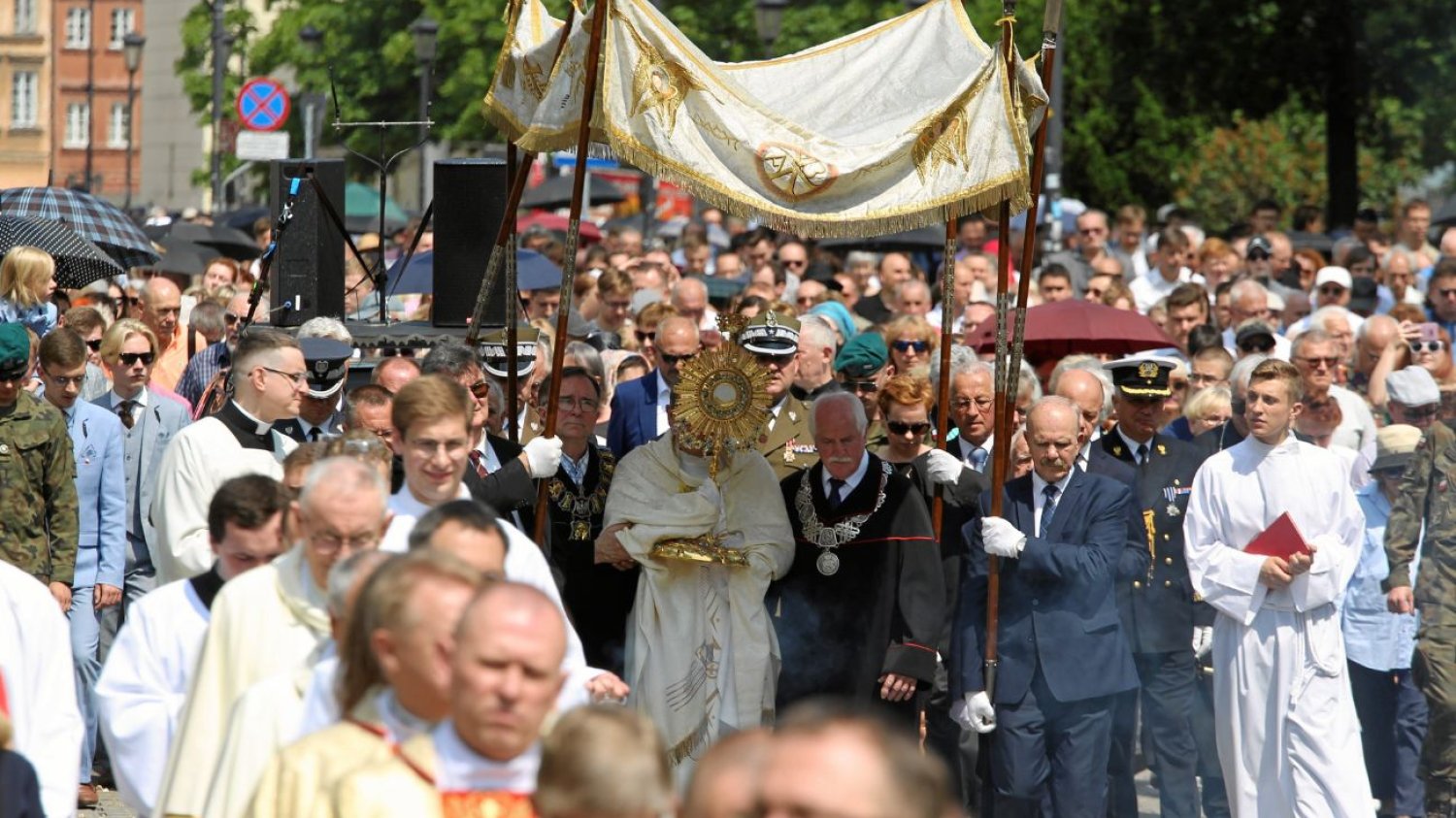 Czy w Boże Ciało zrobimy zakupy? Te sklepy będą otwarte. Czy w Boże Ciało można zrobić zakupy? Te sklepy będą otwarte.