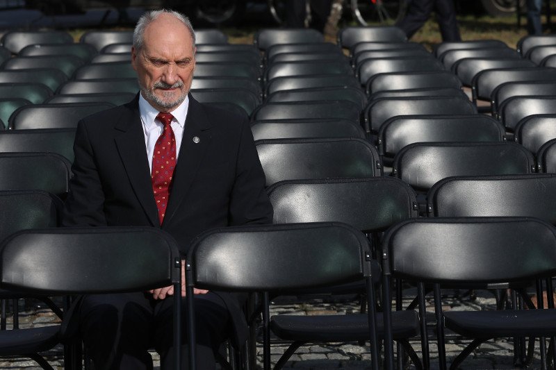 IPN bada sprawę Antoniego Macierewicza. Chodzi o oświadczenie lustracyjne byłego szefa MON.