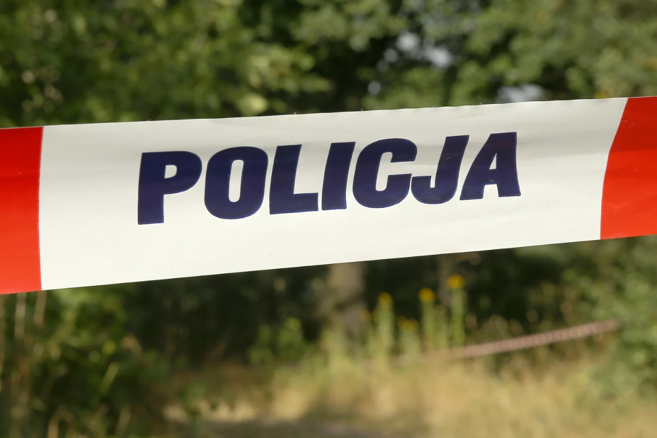 Ciało młodego mężczyzny w parku Zachodnim we Wrocławiu. Doszło do zbrodni? Ciało młodego mężczyzny w parku Zachodnim we Wrocławiu. Doszło do zbrodni?