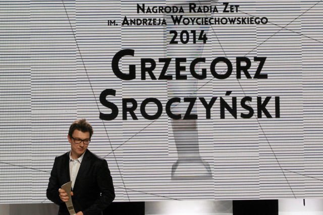 Grzegorz Sroczyński przekonuje, że tytułowy cwaniak zatrudnił się w firmie T-Mobile