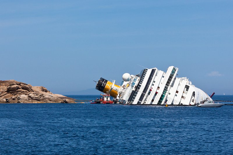 Kapitan Schettino, który rozbił okręt Costa Concordia radził włoskim studentom jak radzić sobie w sytuacjach kryzysowych