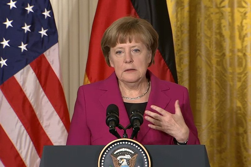Angela Merkel spotkała się w poniedziałek z Barackiem Obamą.