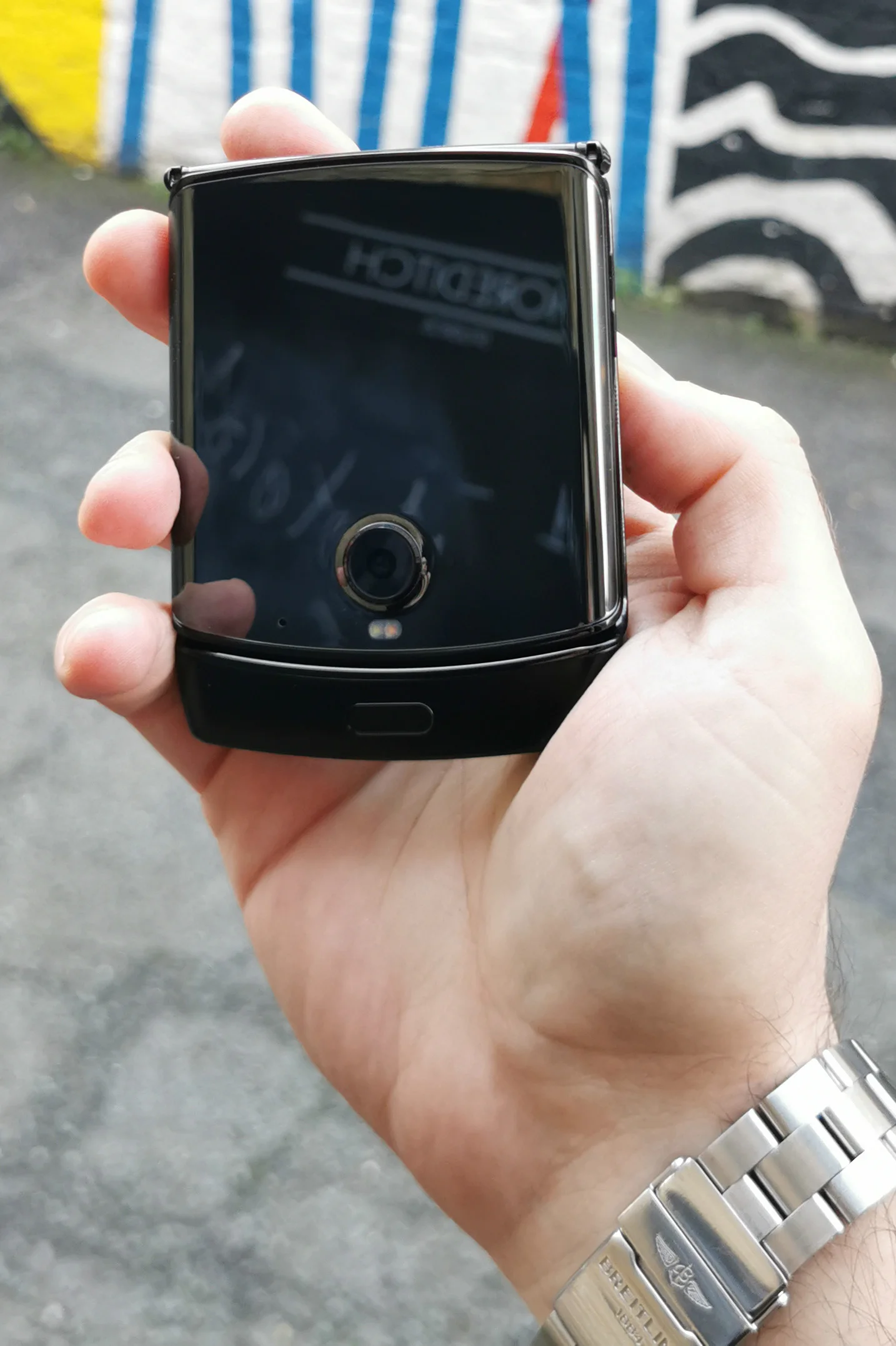 Miniaturyzację smartfonów czas zacząć!