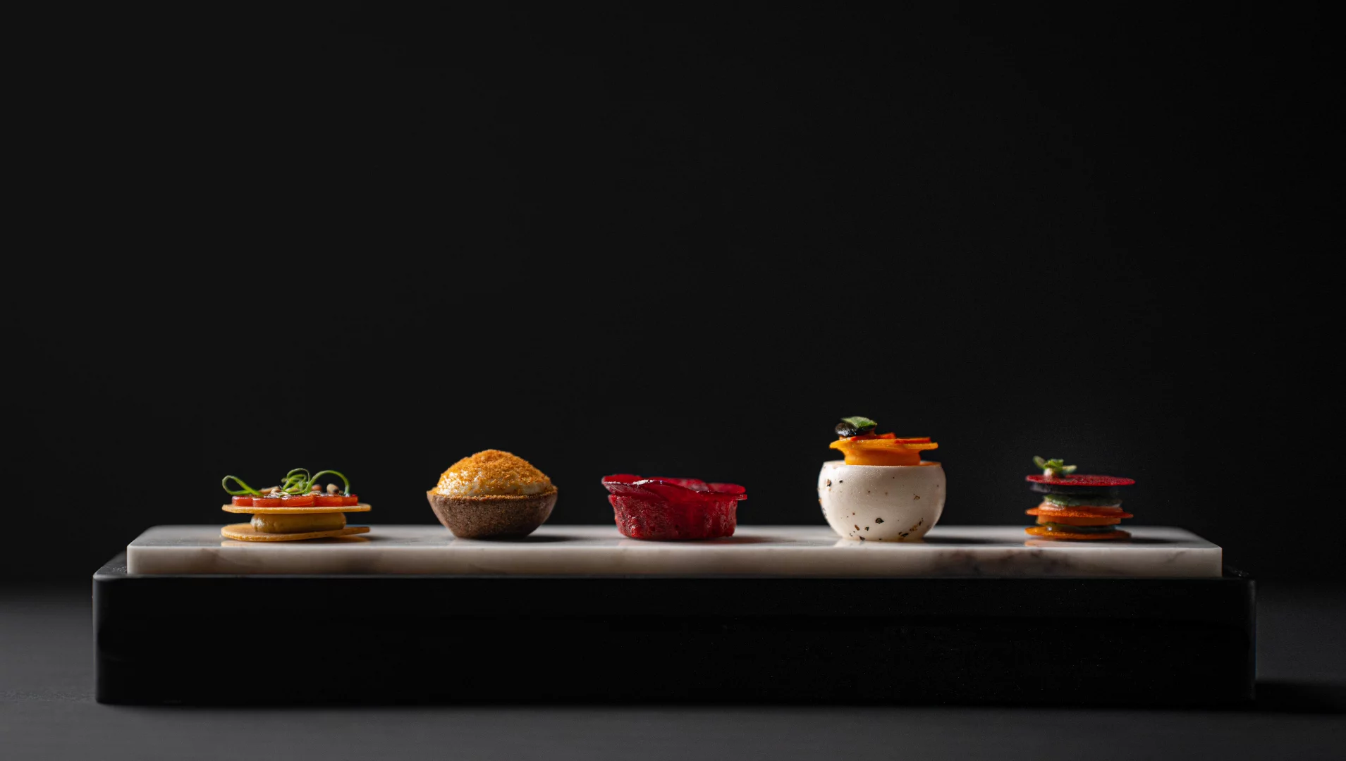 Od gwiazdek Michelin po kolację w koronach drzew. Odkryj FineDiningWeek®