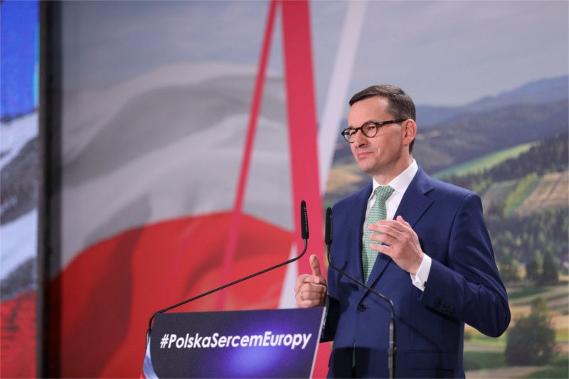 Mateusz Morawiecki na konwencji PiS w Kadzidle.