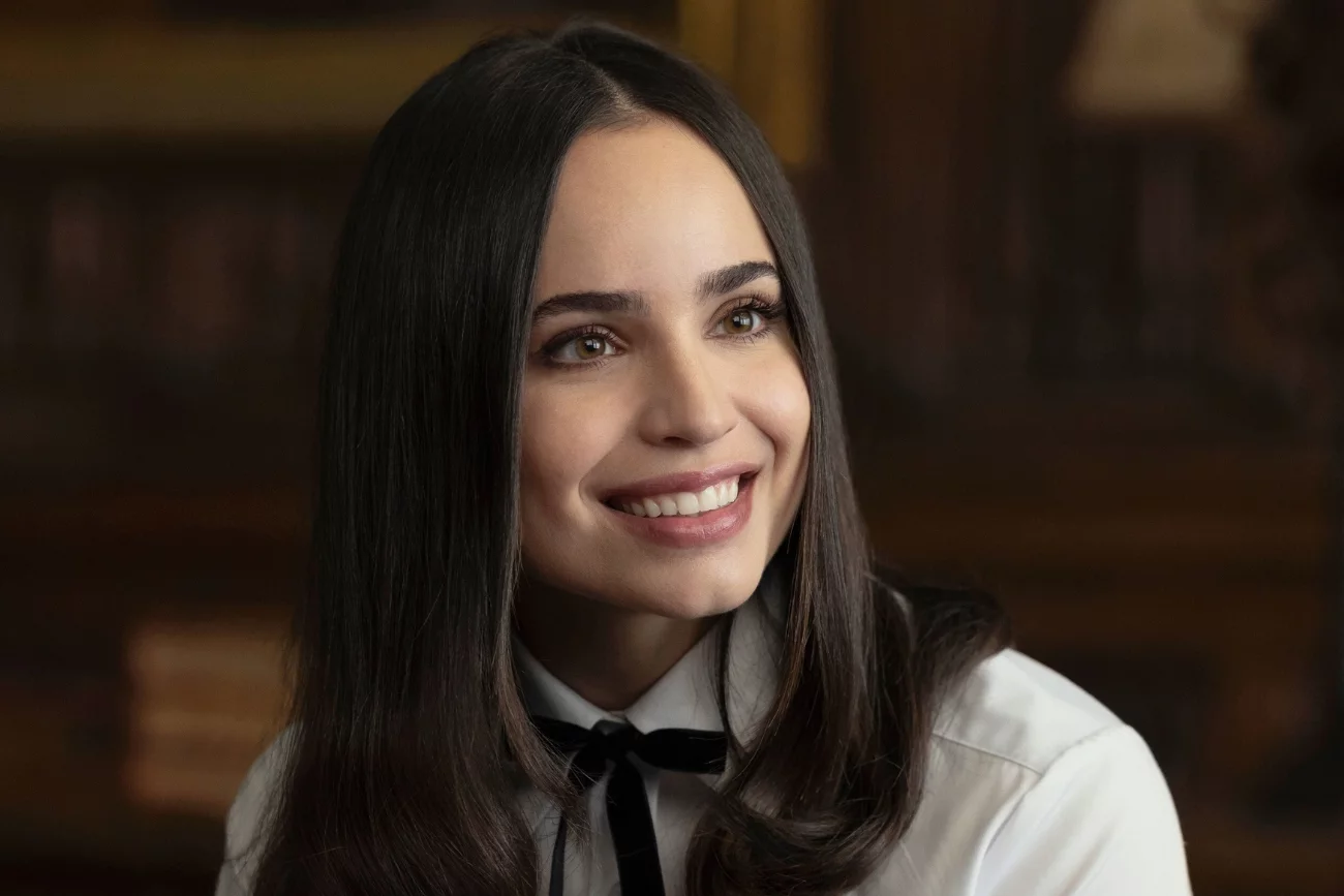 Sofia Carson w filmie "Miłość w Oksfordzie"