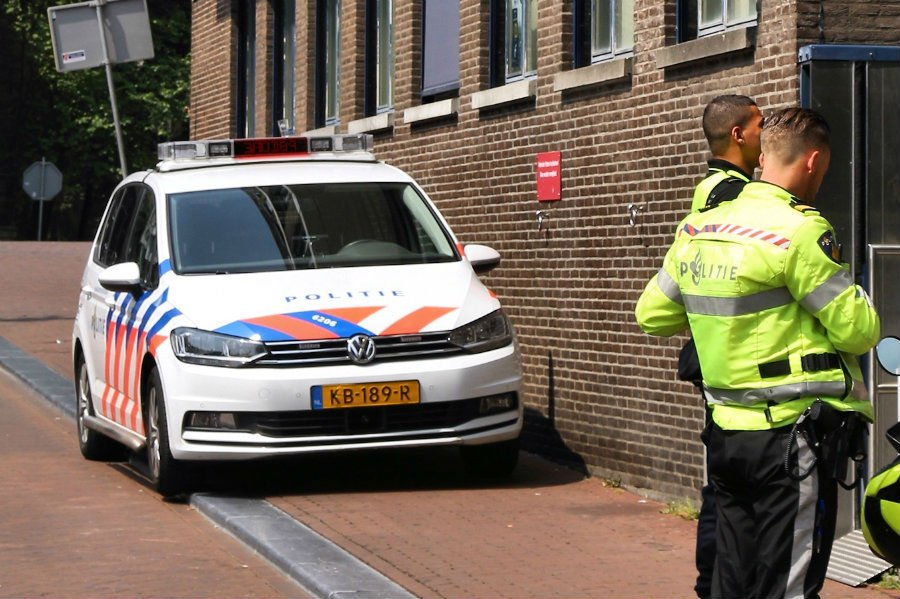 Polak zgwałcił w Belgii śpiącą kobietę. Zakradł się do jej domu nad ranem.