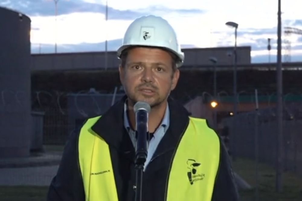 Rafał Trzaskowski po obradach sztabu kryzysowego ws. awarii w oczyszczalni "Czajka"