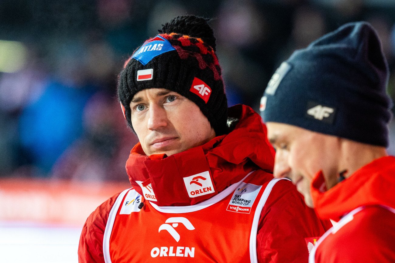 Kamil Stoch zajął w sobotnim konkursie w Oslo 13. miejsce. Polak nie ukrywał rozczarowania formułą Raw Air.